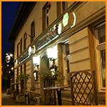 Der Walsumer Hof am Abend